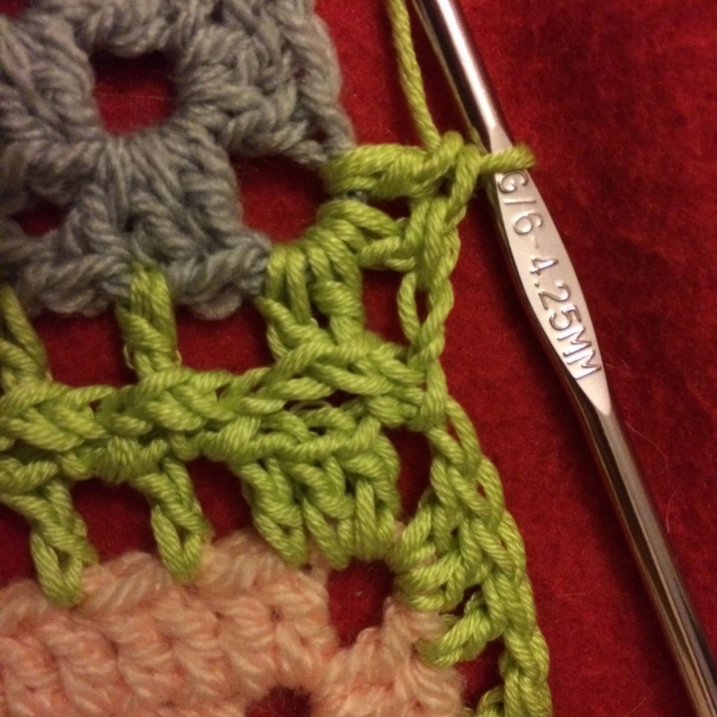 Crocheting Blanket Squares Together « Starlit Skies Blog